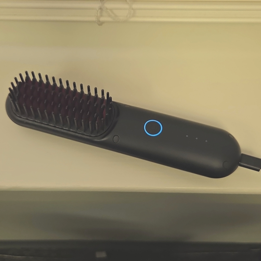 TYMO Porta hair straightener Black